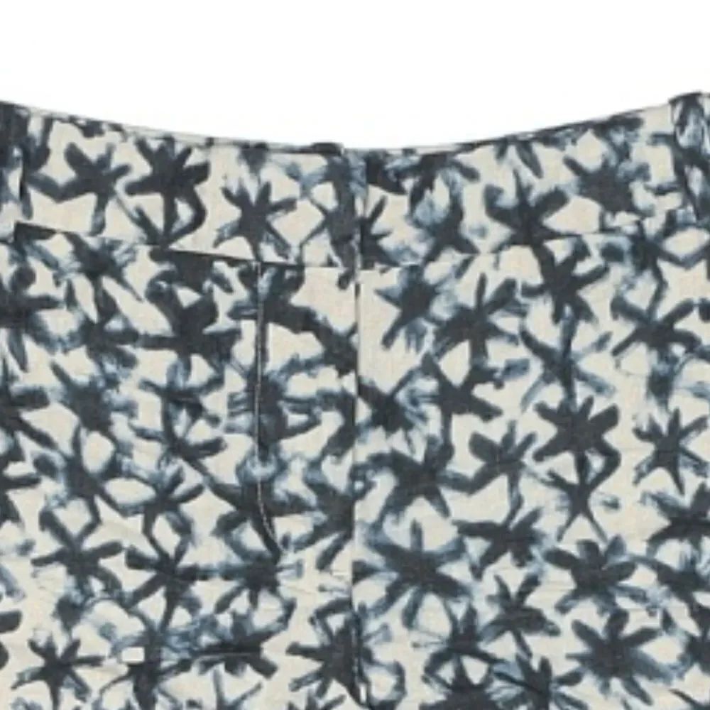 J. Crew Linen Shorts in Blue and White - Picture 3 of 8